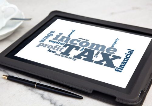 When do you pay Income Tax? | Accountants in Badharlick Accountants in Chislehurst Accountants in Elephant And Castle | Accountants in Hillhead